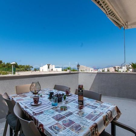 Apartment Vesna With Balcony & Free Parking Makarska Extérieur photo